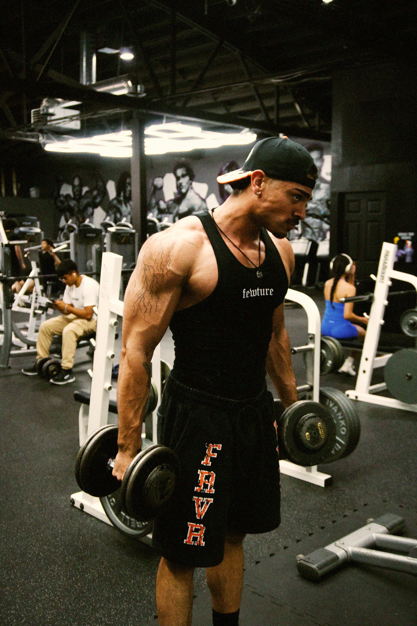 Anniversary Fewture Compression Tank in Black