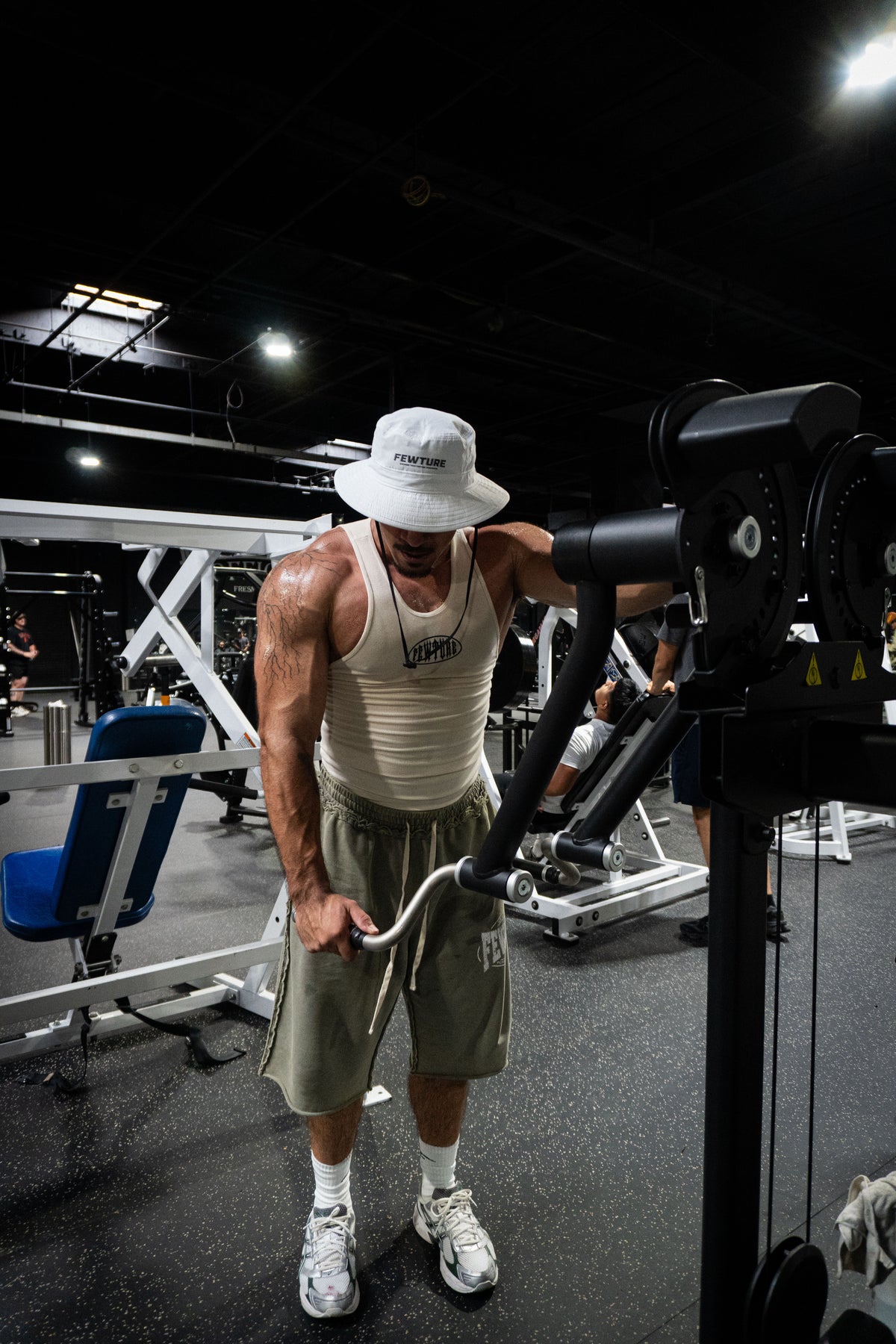 Fewture Compression Tank in Cream
