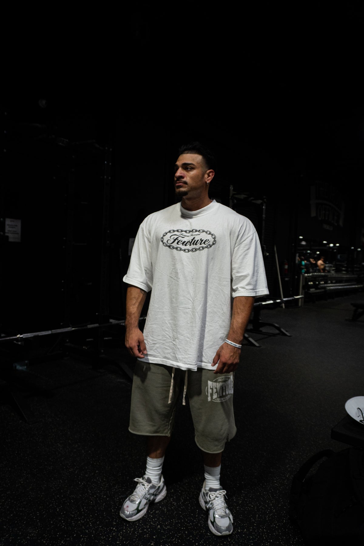 Fewture Vintage White Oversized Tee
