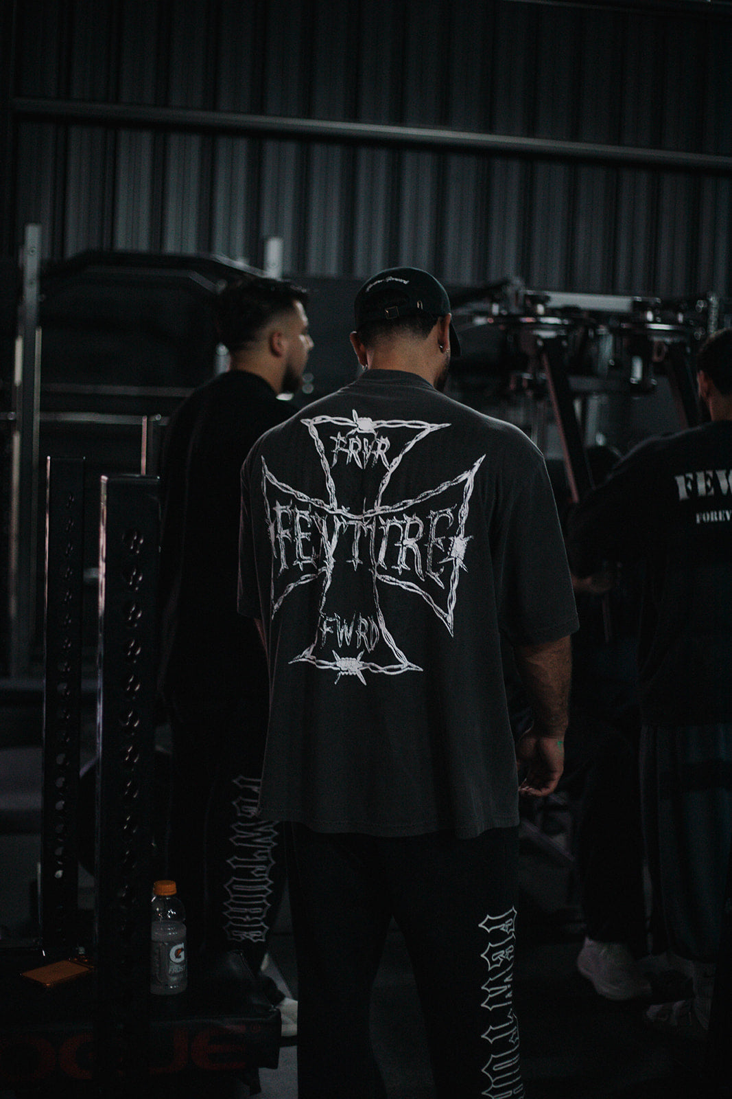 Fewture Chrome Cross Vintage Black Oversized Tee