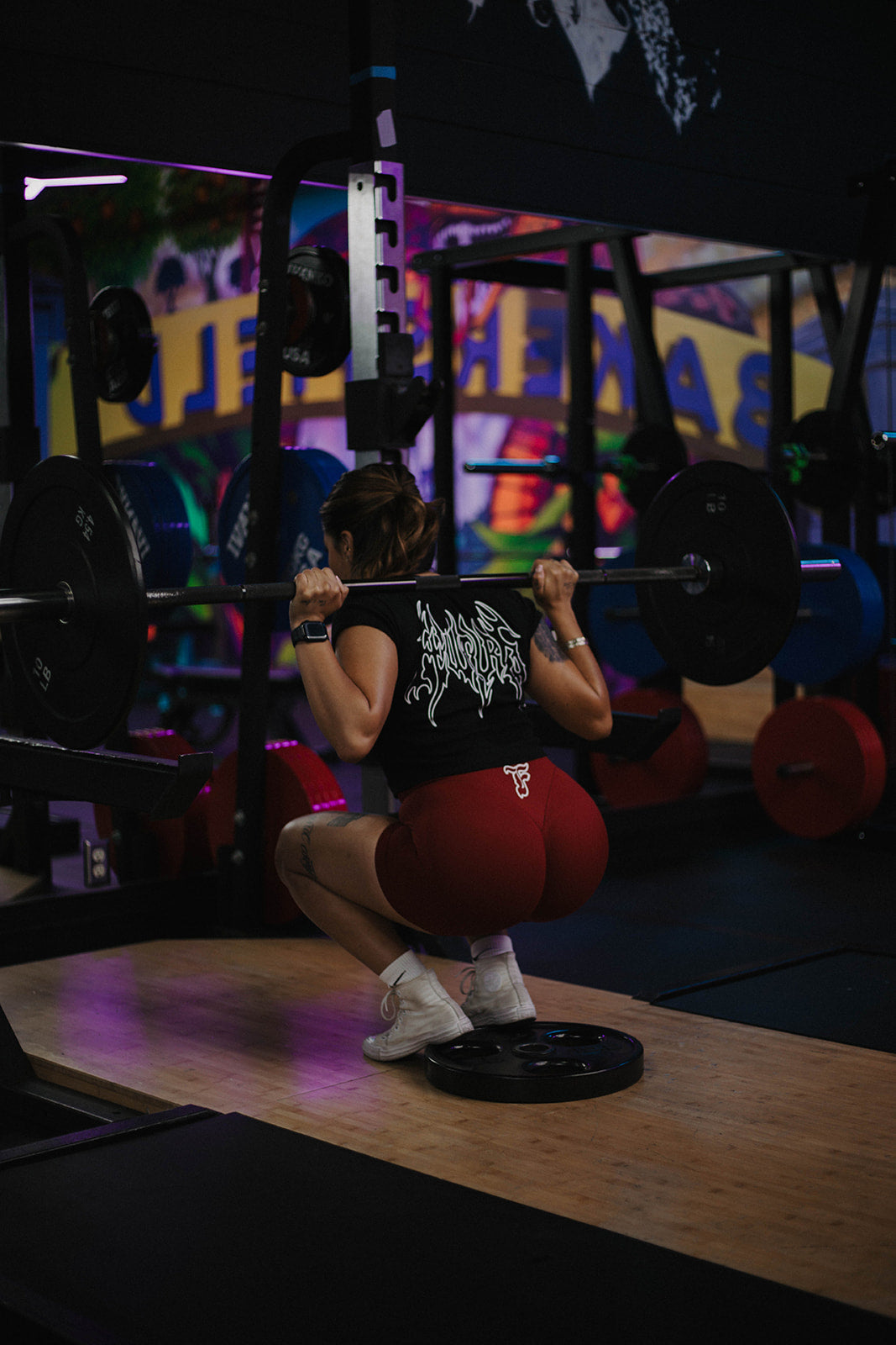 Fewture Active Shorts in Ruby Red